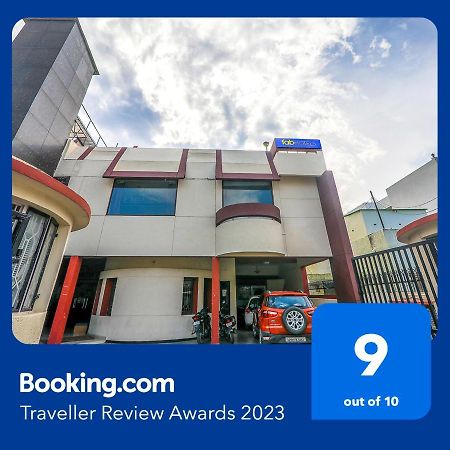 Hotel Executive Hasanganj Екстер'єр фото