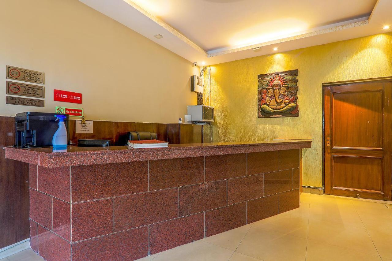 Hotel Executive Hasanganj Екстер'єр фото