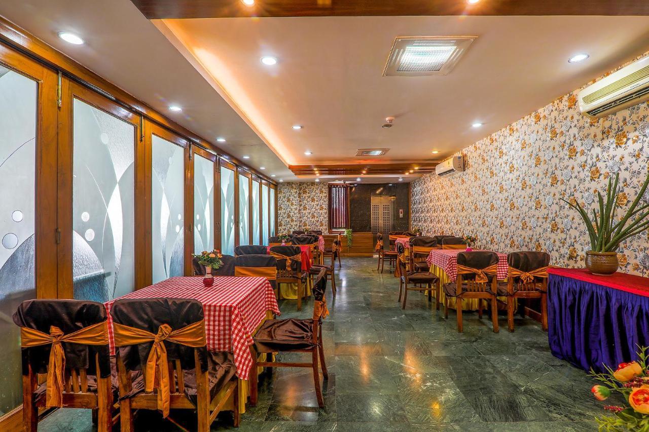 Hotel Executive Hasanganj Екстер'єр фото