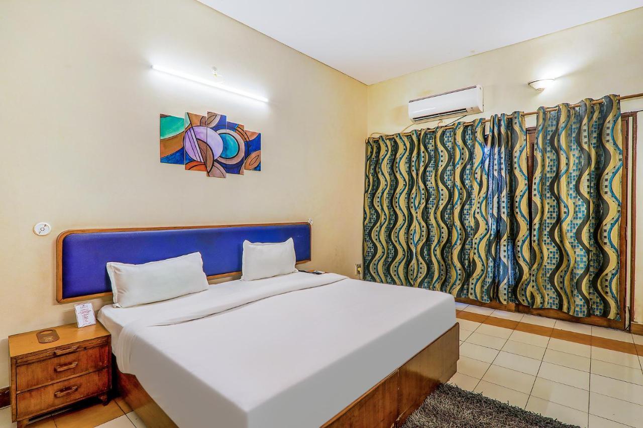 Hotel Executive Hasanganj Екстер'єр фото